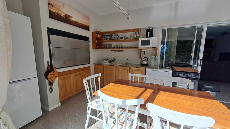 5 Bedroom Property for Sale in Stilbaai Wes Western Cape